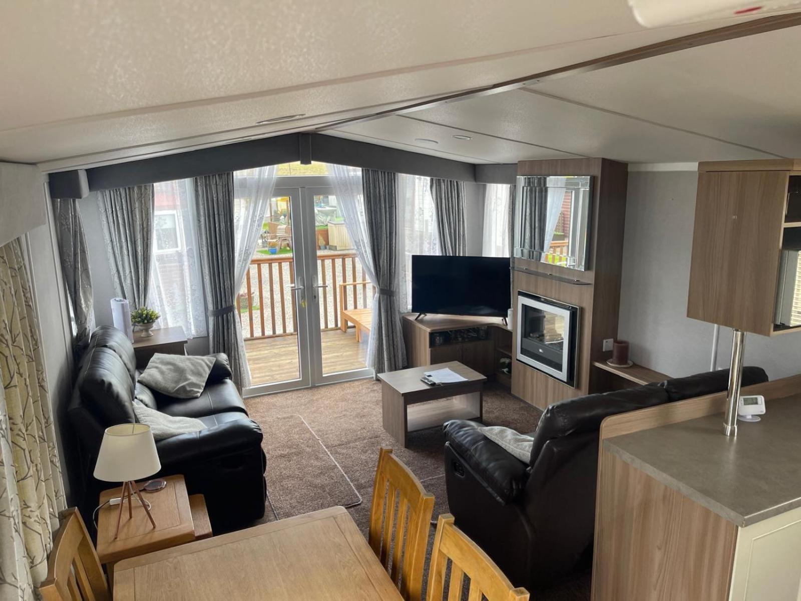 Lake District Stunning Lodge Plumbland Bagian luar foto
