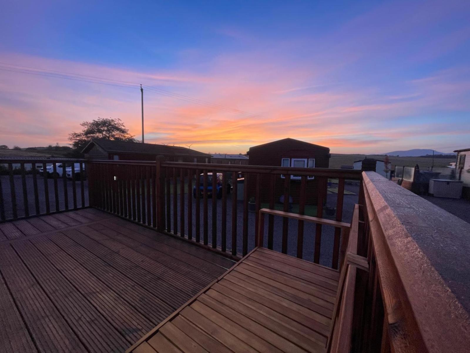 Lake District Stunning Lodge Plumbland Bagian luar foto